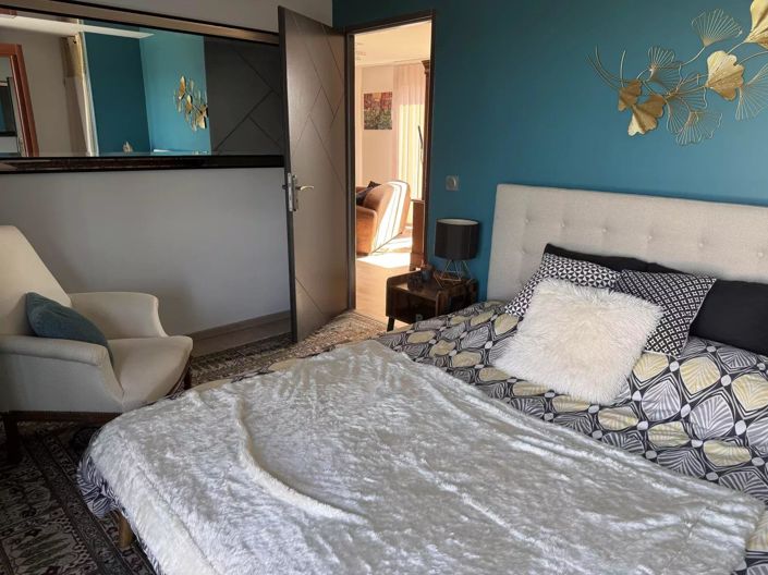 Image No.19-House for sale