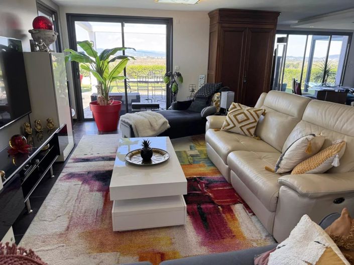 Image No.7-House for sale