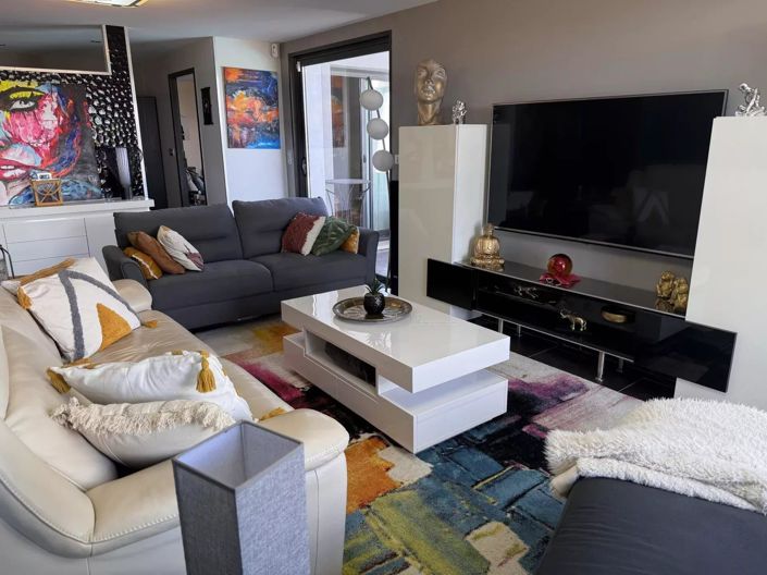 Image No.8-House for sale