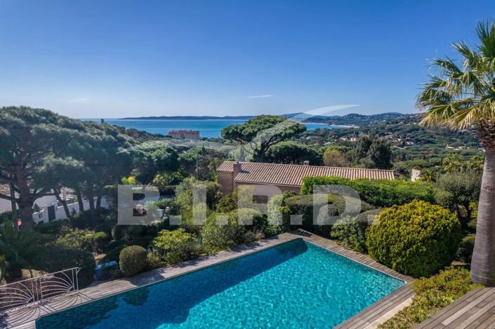 Image No.2-5 Bed House for sale