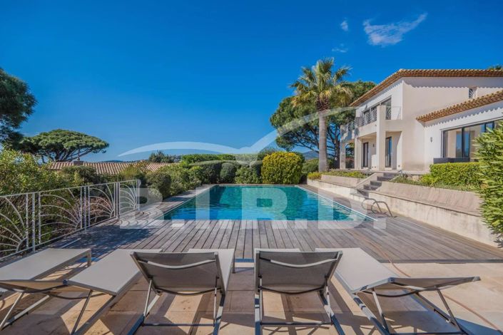 Image No.3-5 Bed House for sale