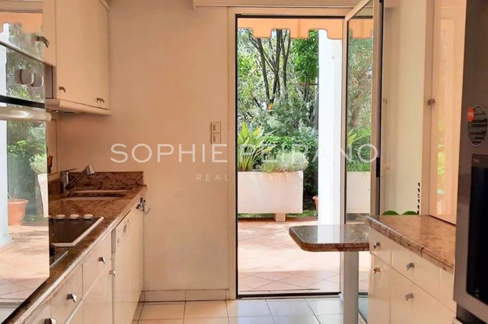 Image No.4-Propriété de 2 chambres à vendre à Cannes