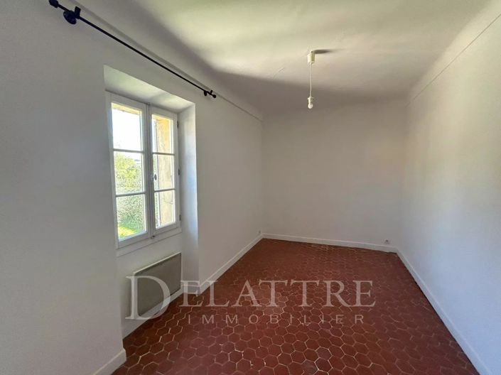 Image No.13-3 Bed House for sale