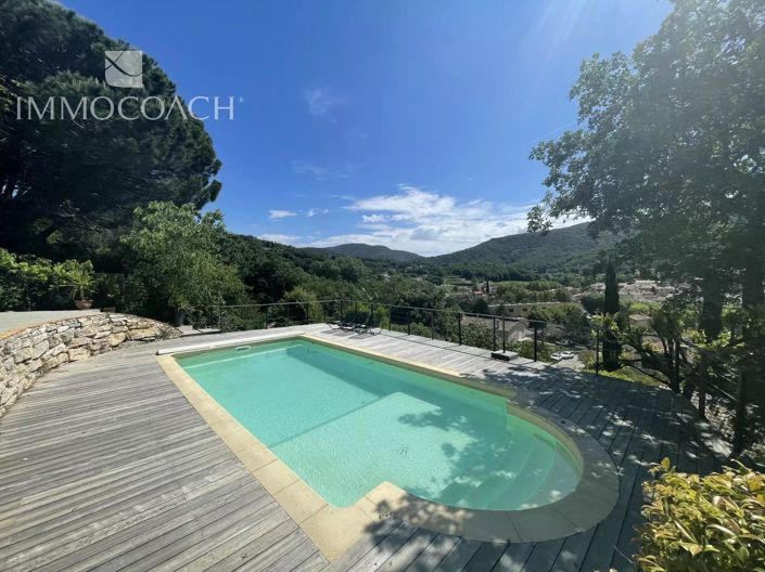 Image No.3-5 Bed House for sale