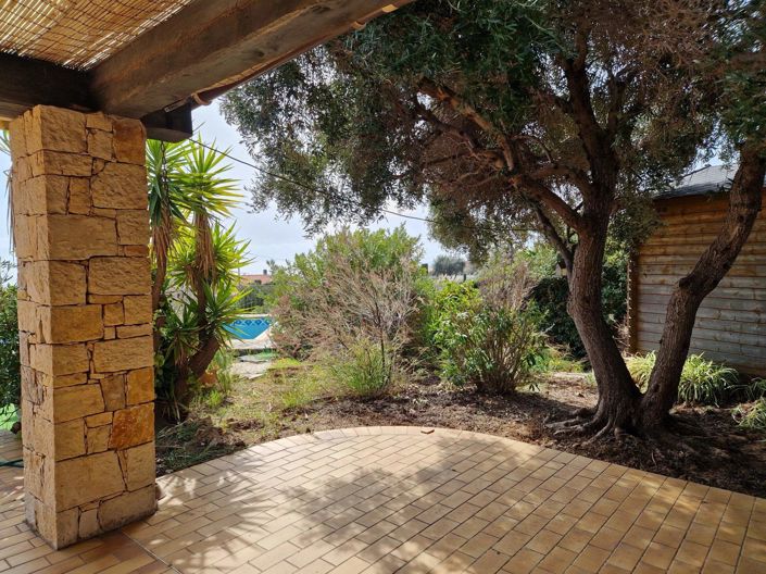 Image No.8-4 Bed House for sale