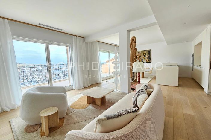 Image No.3-3 Bed Property for sale