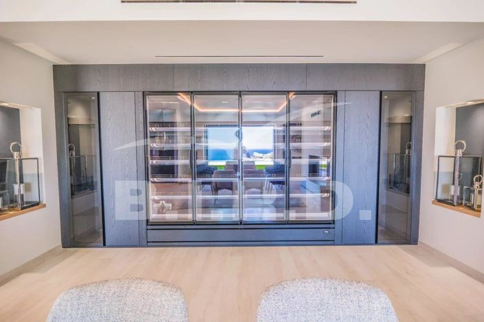 Image No.10-4 Bed House for sale