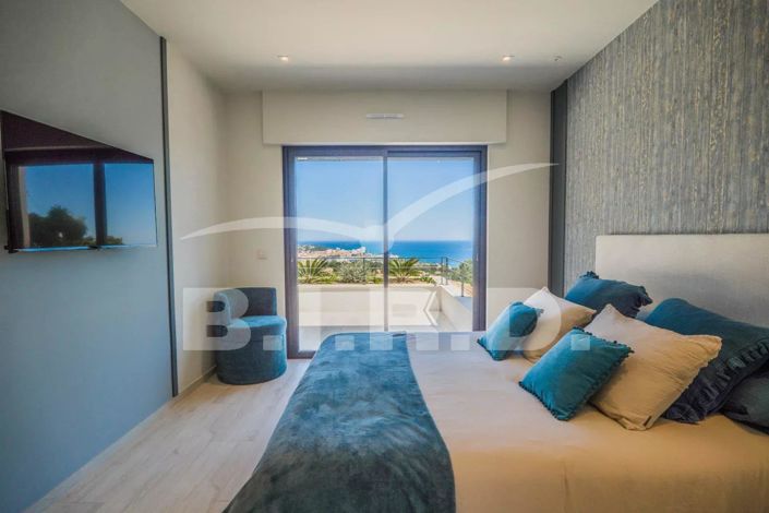 Image No.13-4 Bed House for sale