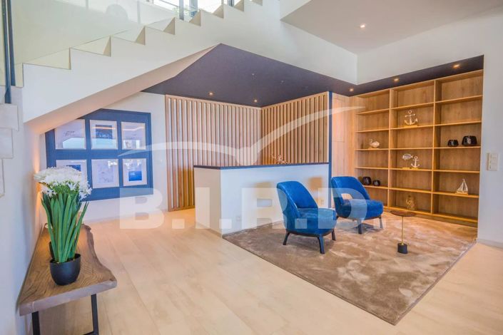 Image No.7-4 Bed House for sale