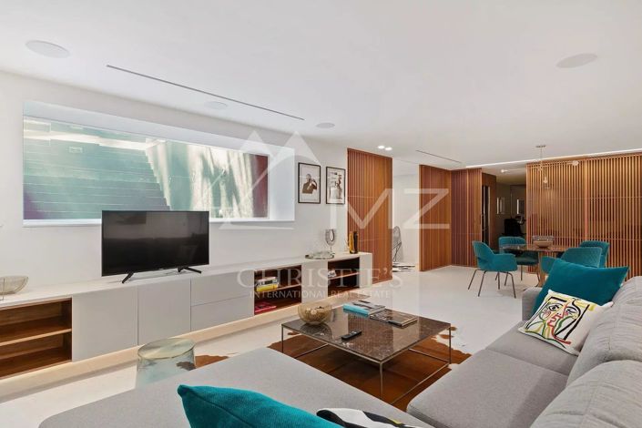 Image No.4-5 Bed House for sale