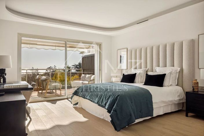 Image No.10-4 Bed House for sale