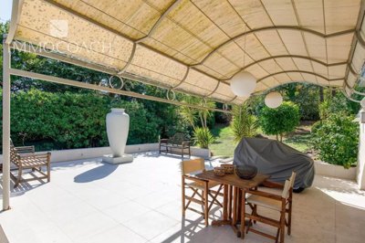 Maison de 5 chambres à vendre à Mougins
