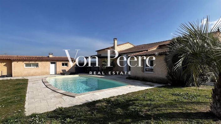 Image No.1-4 Bed House for sale