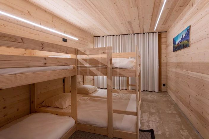 Image No.14-5 Bed House for sale