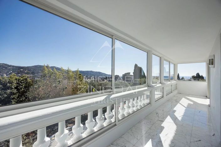 Image No.10-4 Bed House for sale