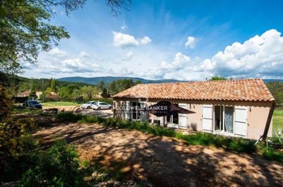 5 Bed House for sale