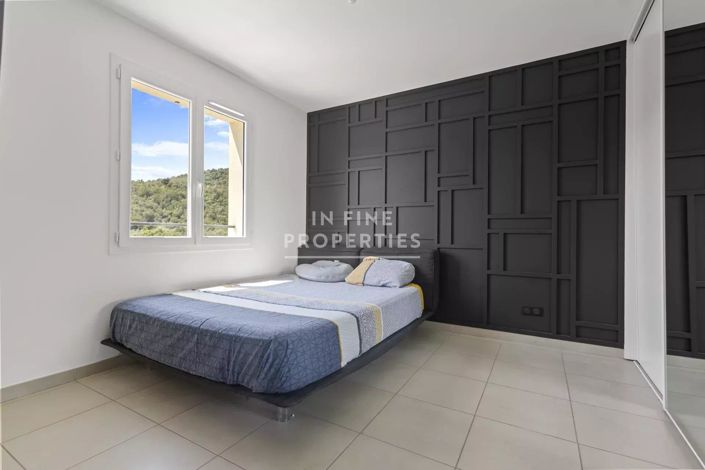 Image No.11-4 Bed House for sale