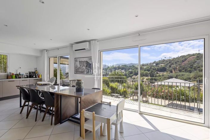 Image No.4-4 Bed House for sale