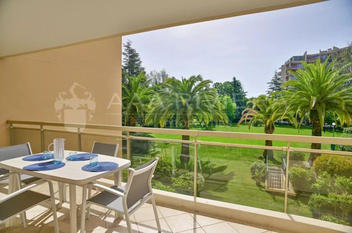 Image No.1-3 Bed Apartment for sale