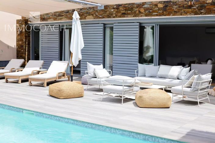 Image No.10-4 Bed House for sale