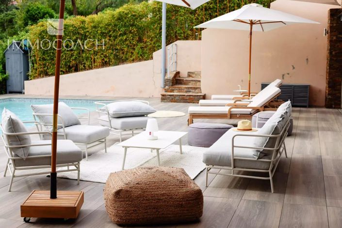 Image No.2-4 Bed House for sale