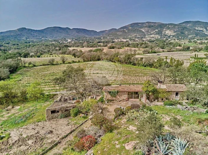 Image No.12-3 Bed House for sale