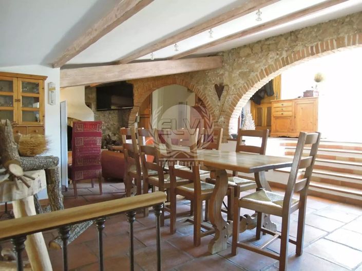 Image No.8-3 Bed House for sale