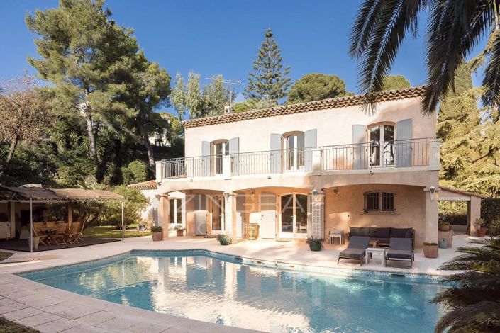 Image No.1-5 Bed House for sale