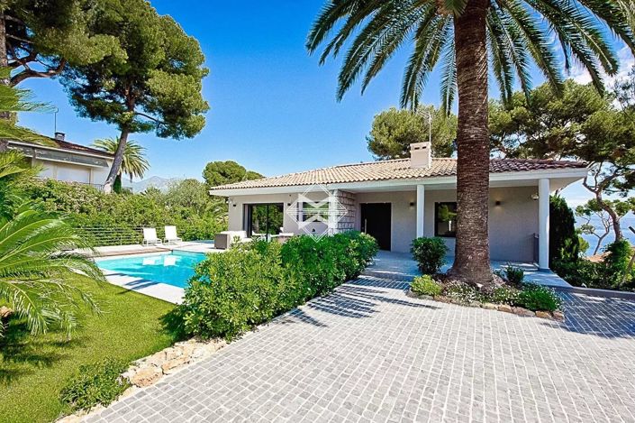 Image No.1-4 Bed House for sale