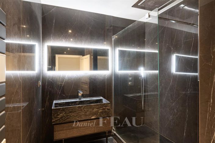 Image No.13-4 Bed House for sale