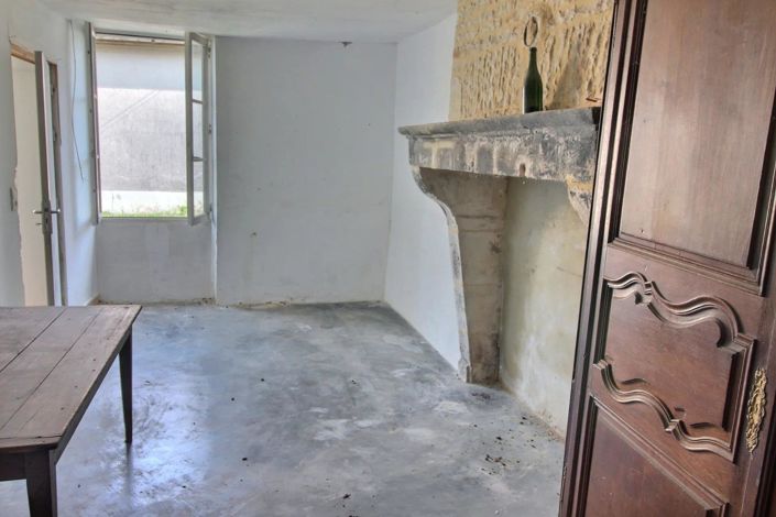 Image No.10-4 Bed House for sale