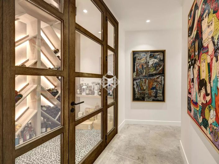 Image No.15-6 Bed House for sale