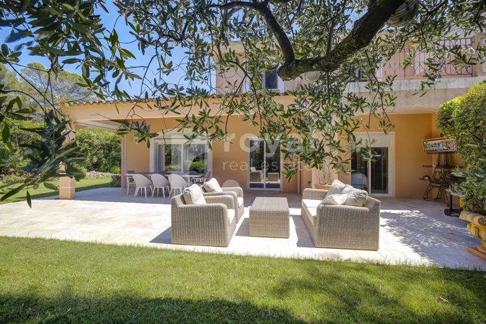 Image No.1-3 Bed House for sale