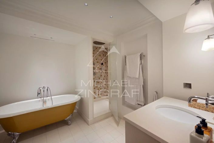 Image No.15-4 Bed Apartment for sale