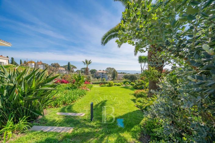 Image No.5-4 Bed House for sale