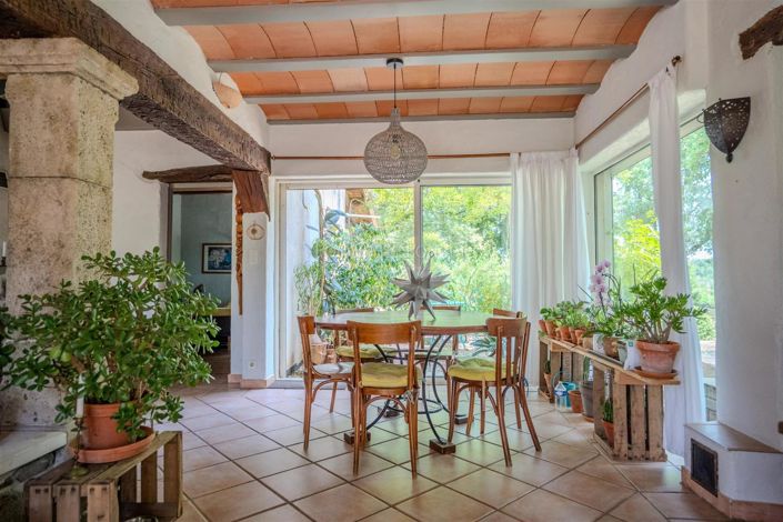 Image No.9-Maison de 7 chambres à vendre à Bouquet