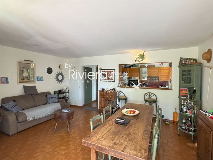 Image No.12-2 Bed House for sale