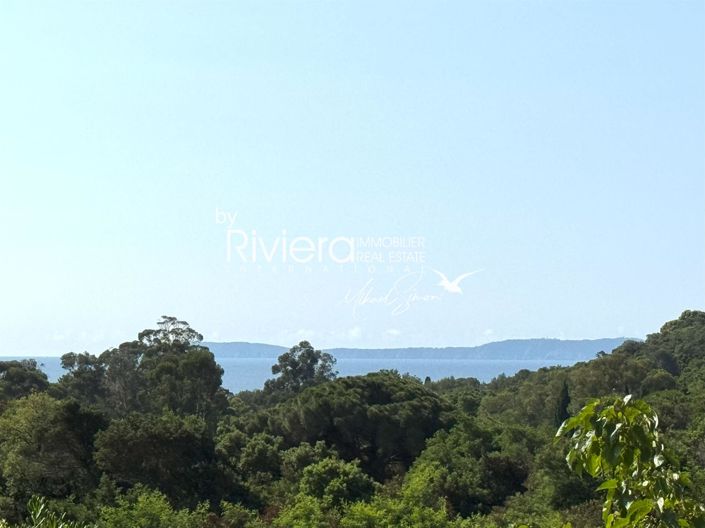 Image No.2-Maison de 2 chambres à vendre à Le Lavandou