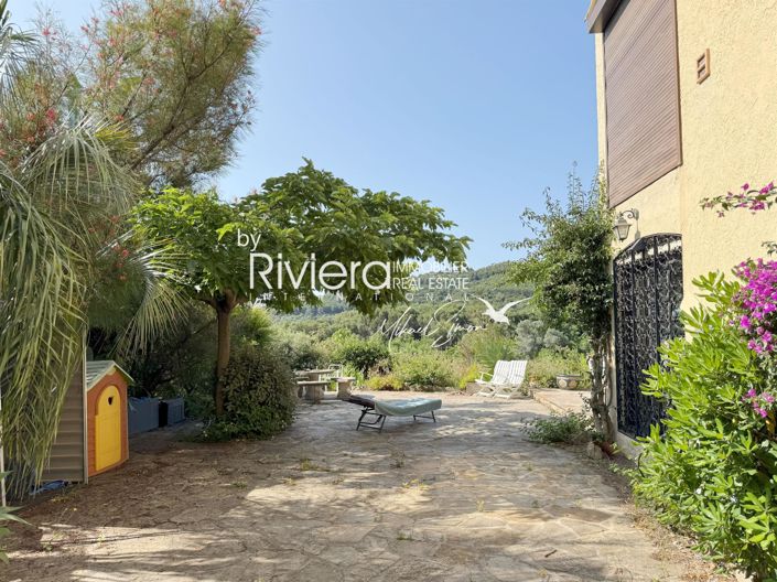 Image No.7-2 Bed House for sale