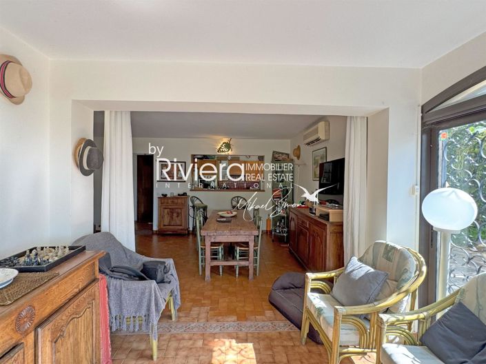 Image No.9-2 Bed House for sale