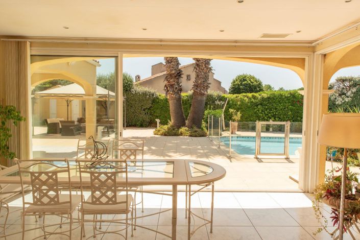 Image No.4-4 Bed House for sale