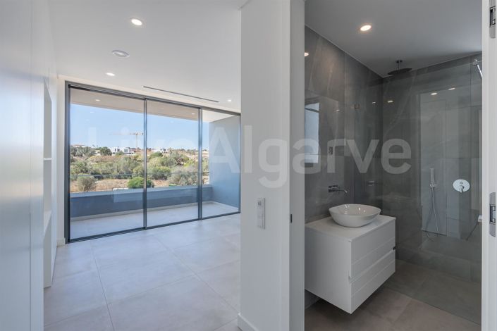 Image No.24-Maison de 5 chambres à vendre à Lagos