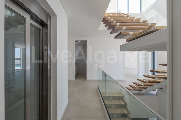 Image No.34-Maison de 5 chambres à vendre à Lagos