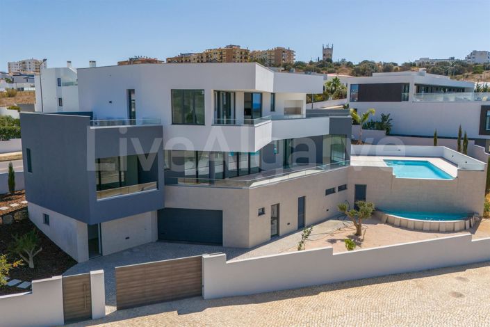 Image No.36-Maison de 5 chambres à vendre à Lagos