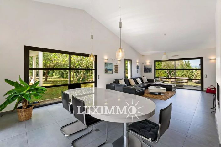 Image No.4-Maison de 5 chambres à vendre à Valbonne