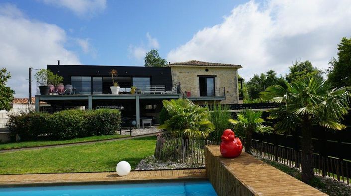 Image No.1-3 Bed House for sale