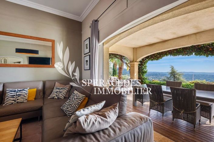 Image No.2-4 Bed House for sale