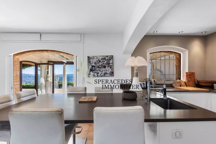 Image No.7-4 Bed House for sale