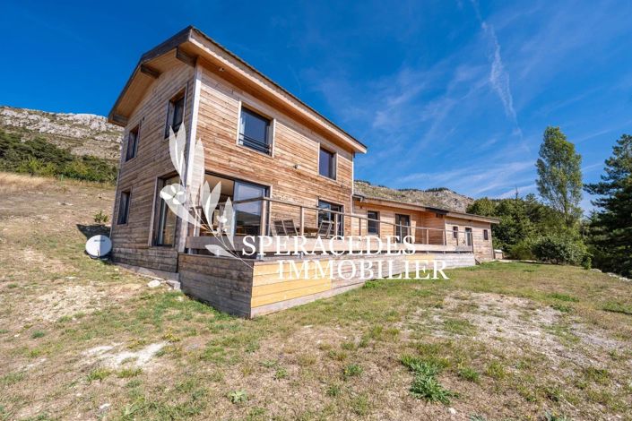 Image No.16-3 Bed House for sale