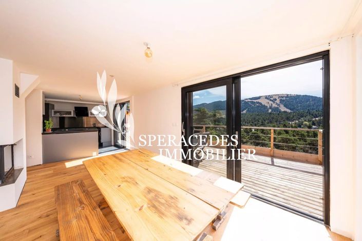 Image No.6-3 Bed House for sale